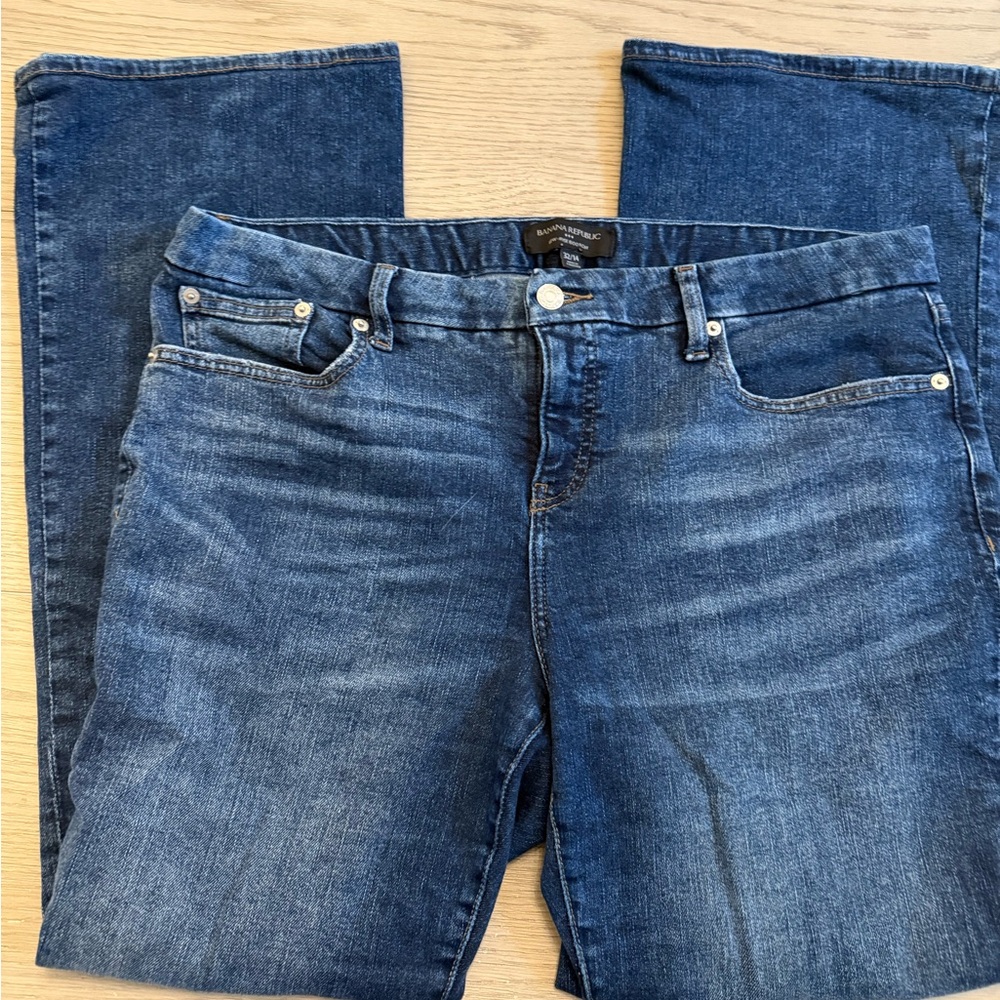 Banana Republic boot cut/flare size 32/14